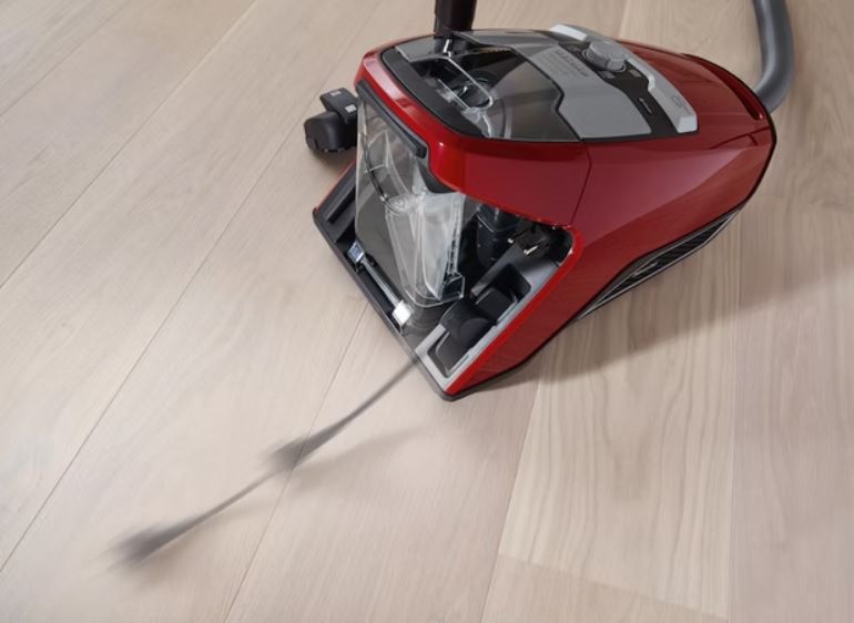 Miele Blizzard CX1 Cat & Dog Turbo PowerLine Bagless Canister Vacuum